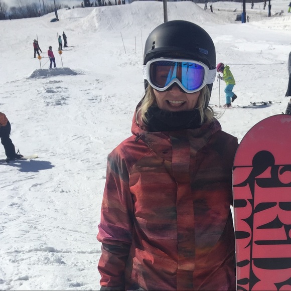 Meet your Posher, Missy - Picture 2 of 2